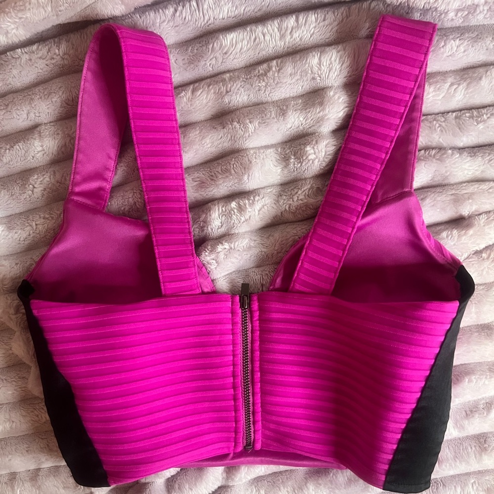 π Express y2k Era Hot Pink Ribbed Crop Top β Size Small - Barbiecore Summer - Picture 4 of 11